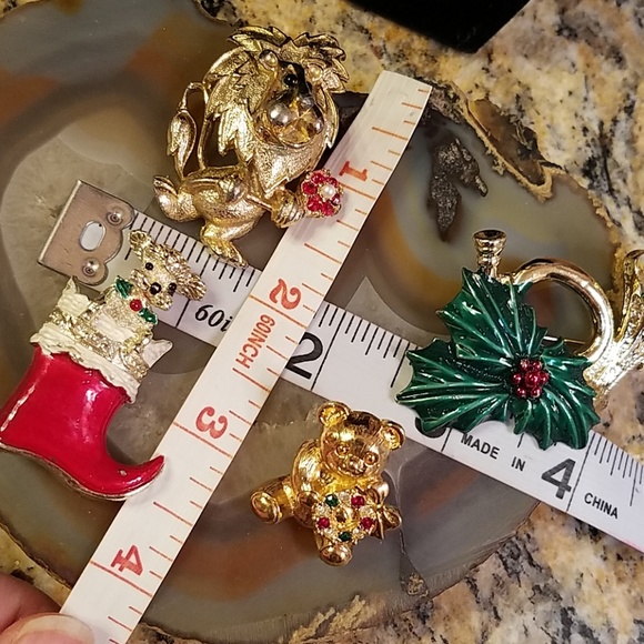 Vintage Gerry's holiday brooches christmas GUC - Picture 7 of 9